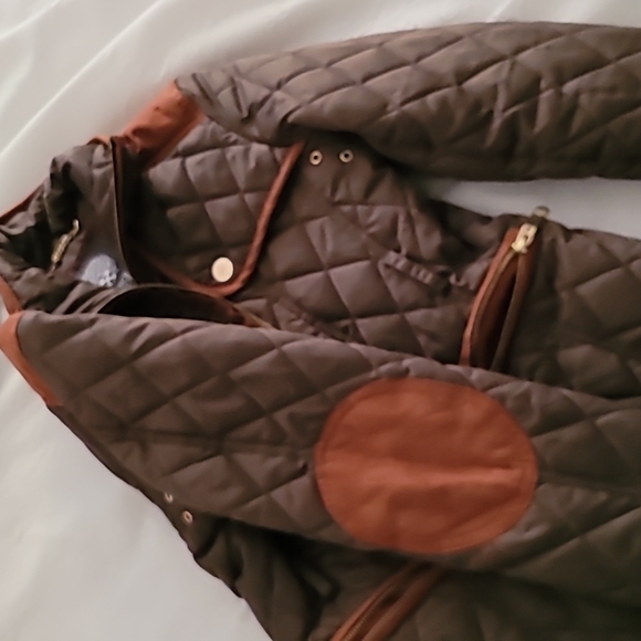 Coat - Picture 3 of 3